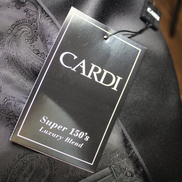 Cardi Super 150 Luxury Blend Bradford Red Tuxedo Jacket, Size 42 (R) (NWT) - Picture 9 of 11